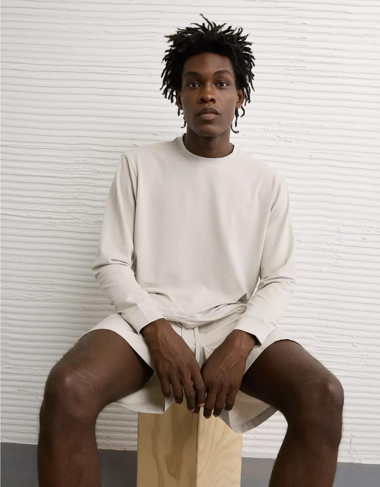 AE 24/7 Long-Sleeve Training T-Shirt Product Image