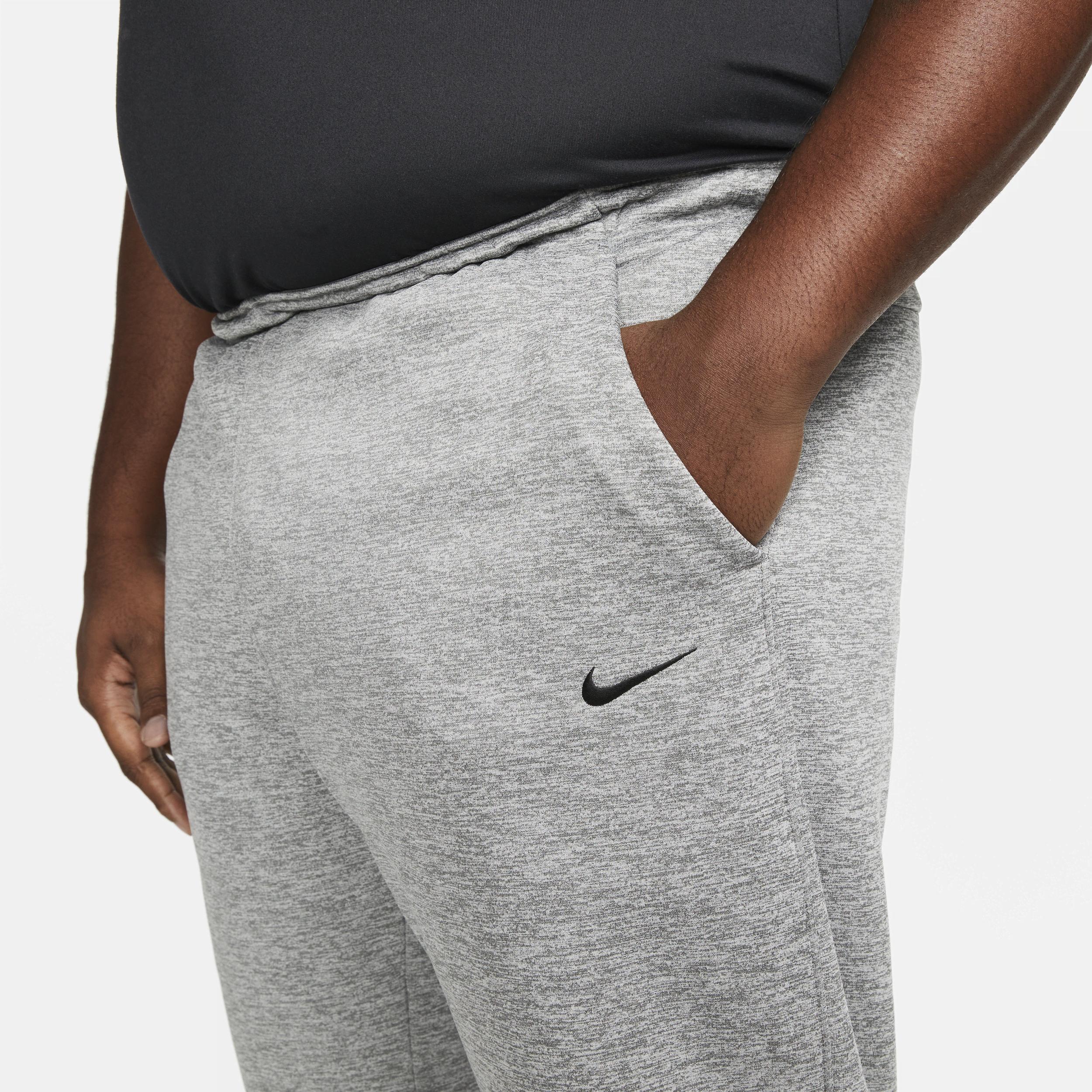 Men's Nike Therma Therma-FIT Tapered Fitness Pants Product Image