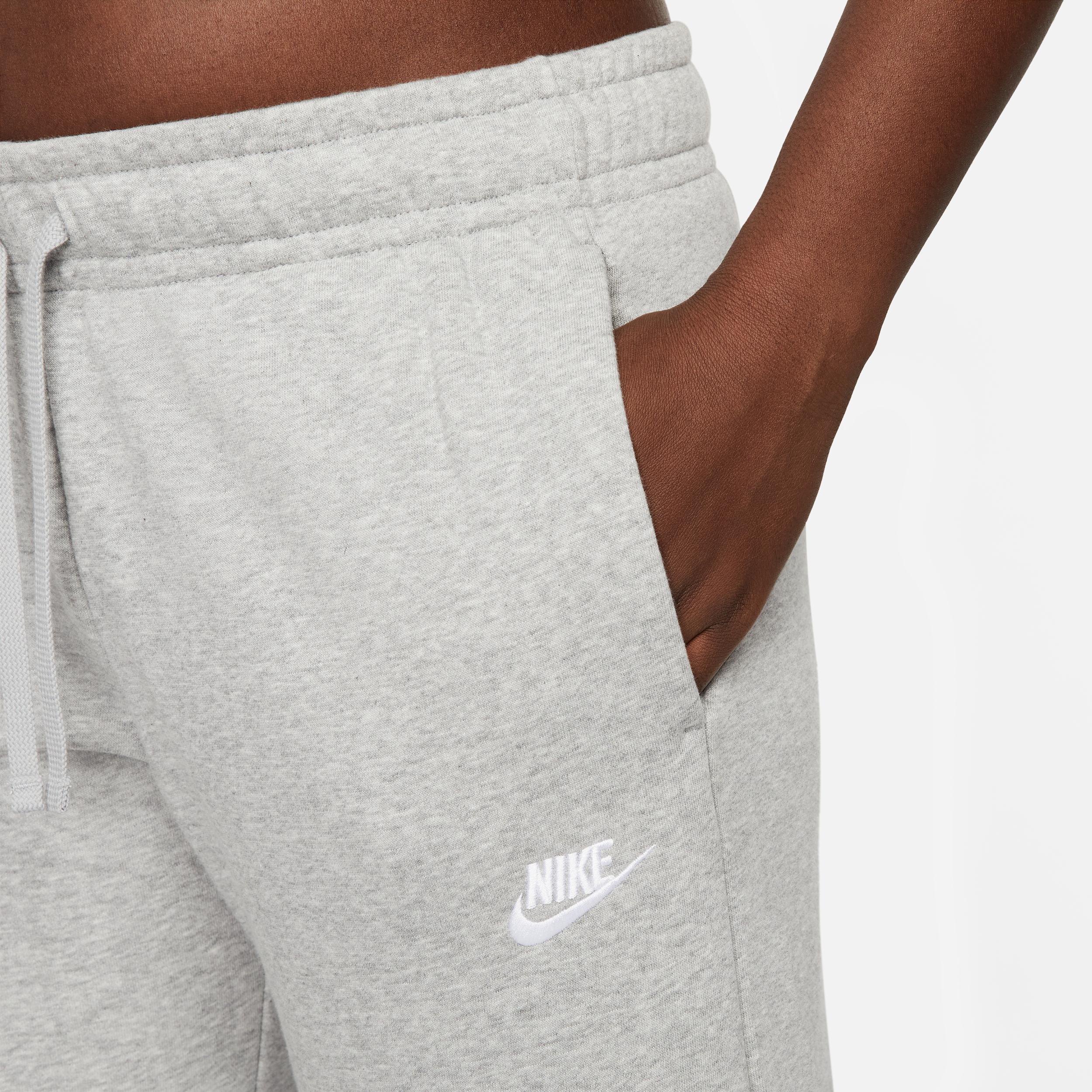Women's Nike Sportswear Club Fleece Mid-Rise Wide-Leg Sweatpants Product Image