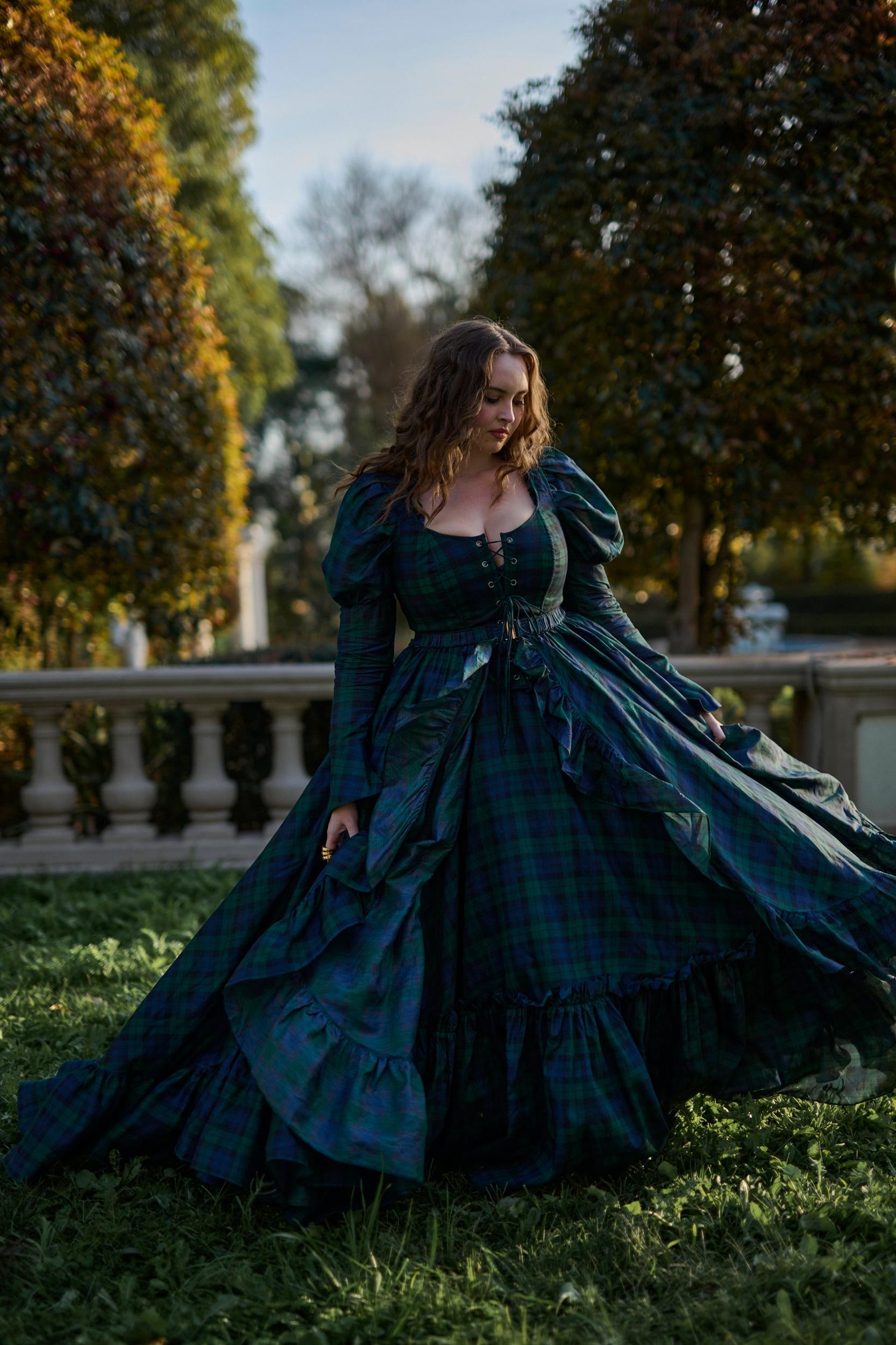 The Scotland Plaid Duchess Tournure Product Image