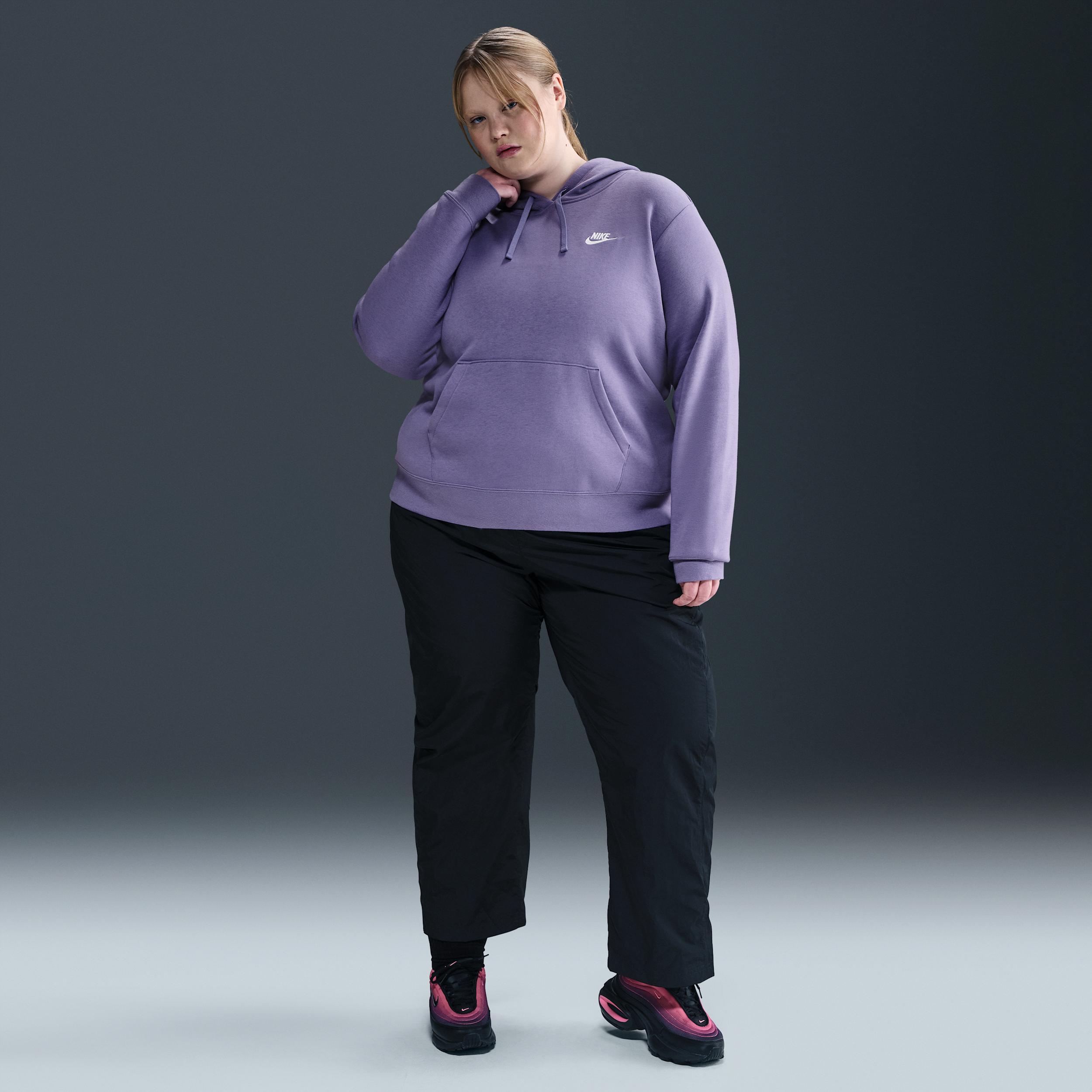 Women's Nike Sportswear Club Fleece Pullover Hoodie (Plus Size) Product Image
