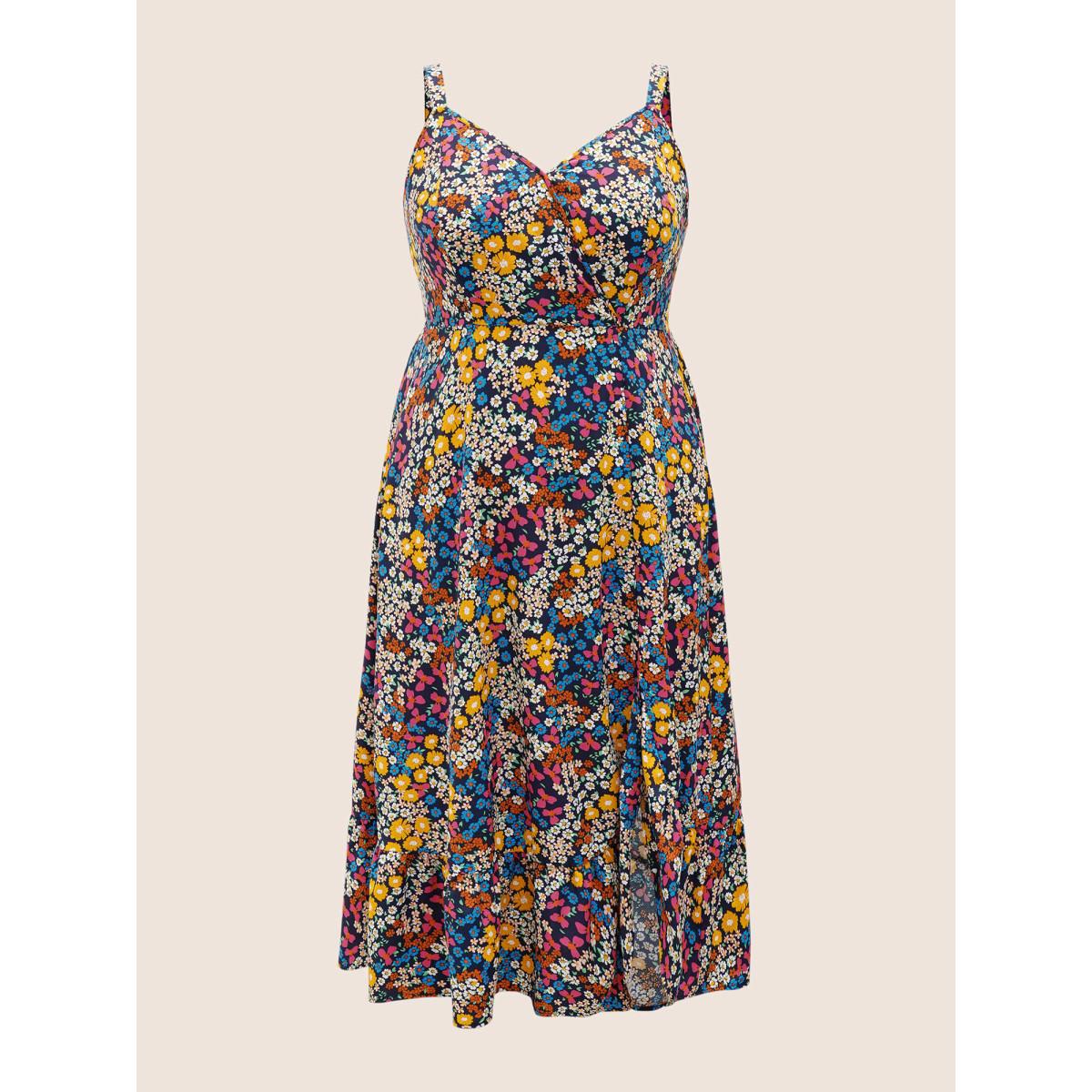 Plus Size Ditsy Floral Shirred Pocket Cami Dress Indigo Women Elegant Shirred V-neck Sleeveless Curvy BloomChic 18-20/2X Product Image