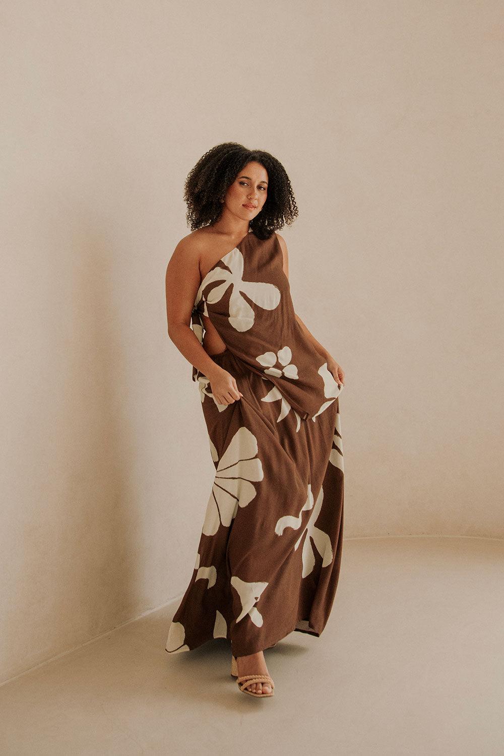 Lessi Dress - Galene Brown Product Image