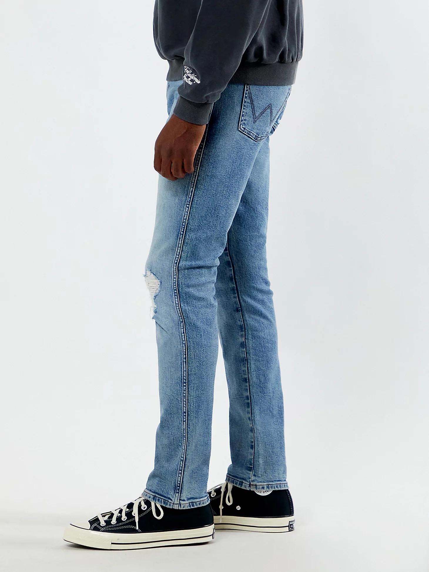 Wrangler® x PacSun Men's Slim Straight Jean in Middlin Product Image