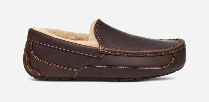 UGG Mens Ascot Matte Leather Slippers Product Image
