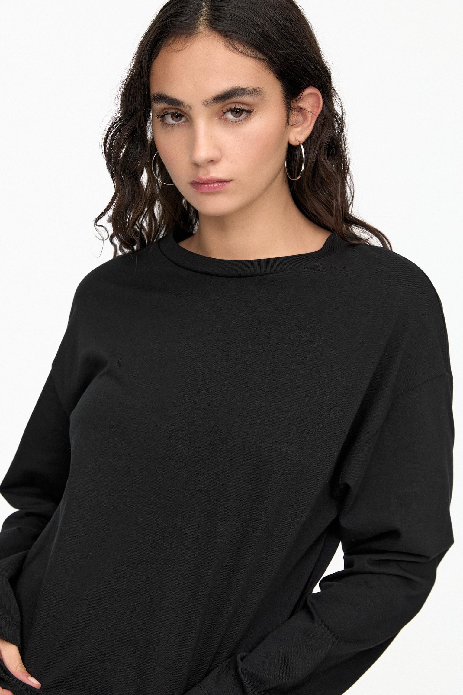 Oversize long sleeve T-shirt Product Image