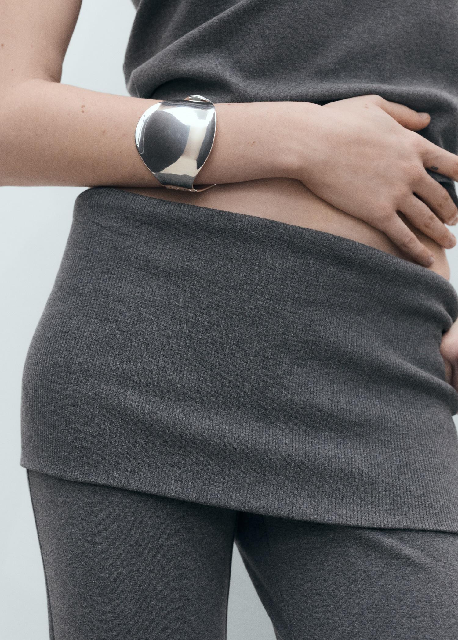 Flared pants with turn-up waist - Women | MANGO USA Product Image