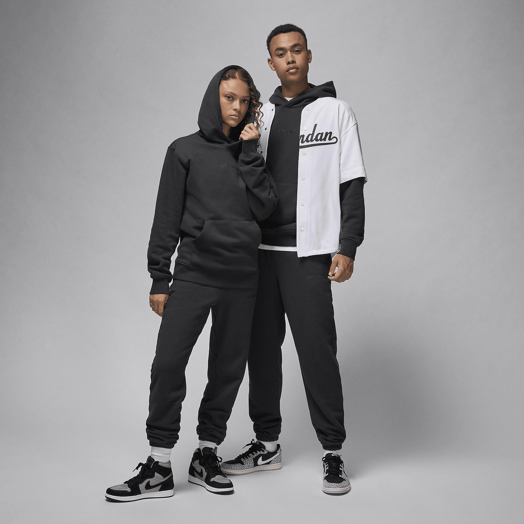 Air Jordan Wordmark Men's Fleece Pullover Hoodie Product Image