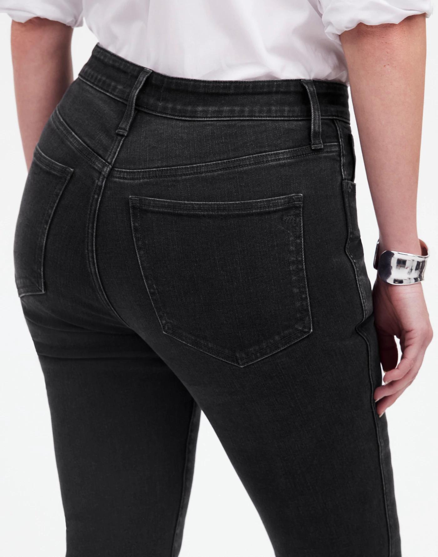The Petite Curvy Stovepipe Jeans Product Image