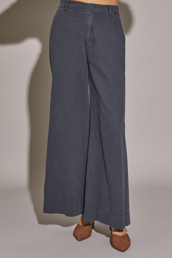 Hampton Pant Product Image