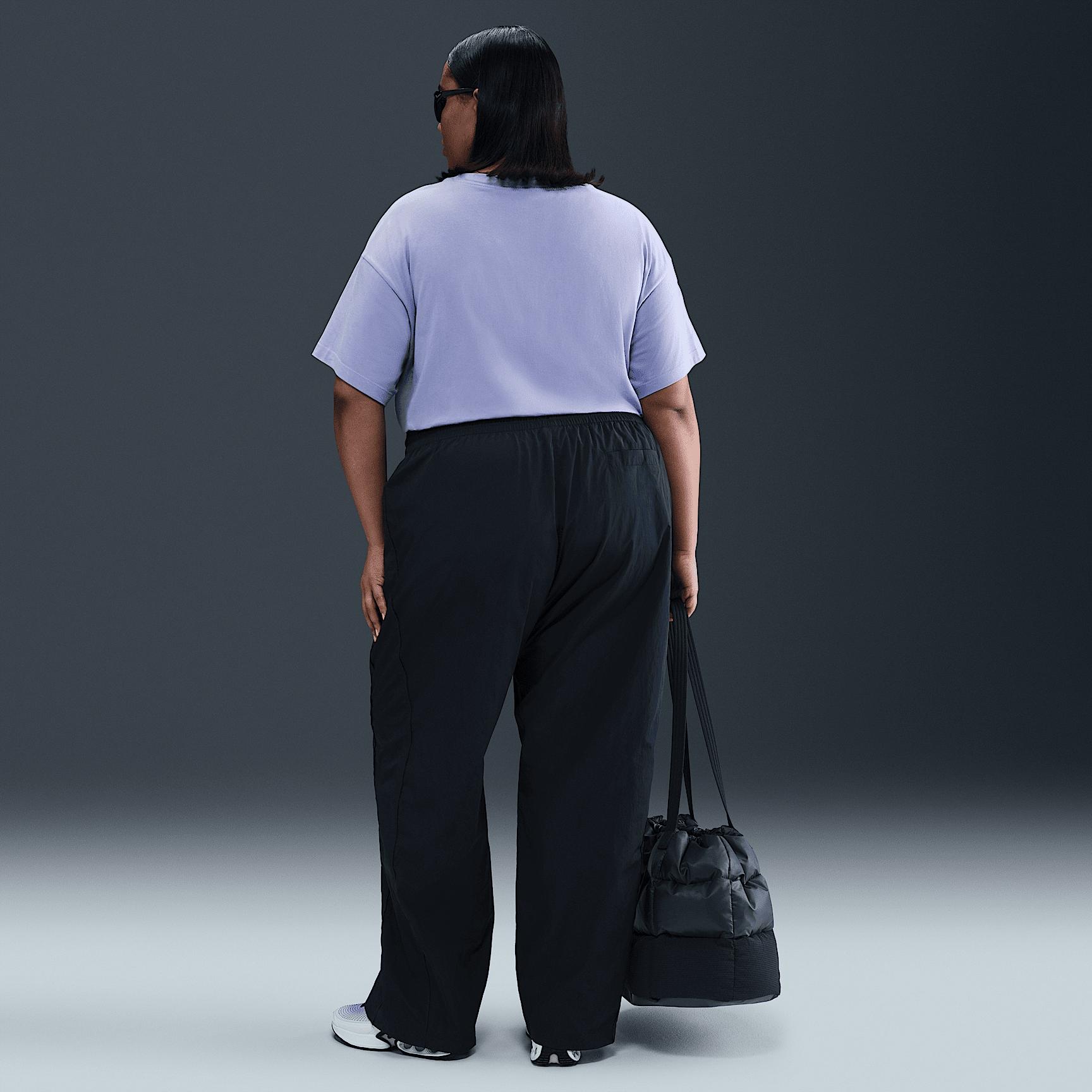 Women's Nike Sportswear Essential T-Shirt (Plus Size) Product Image