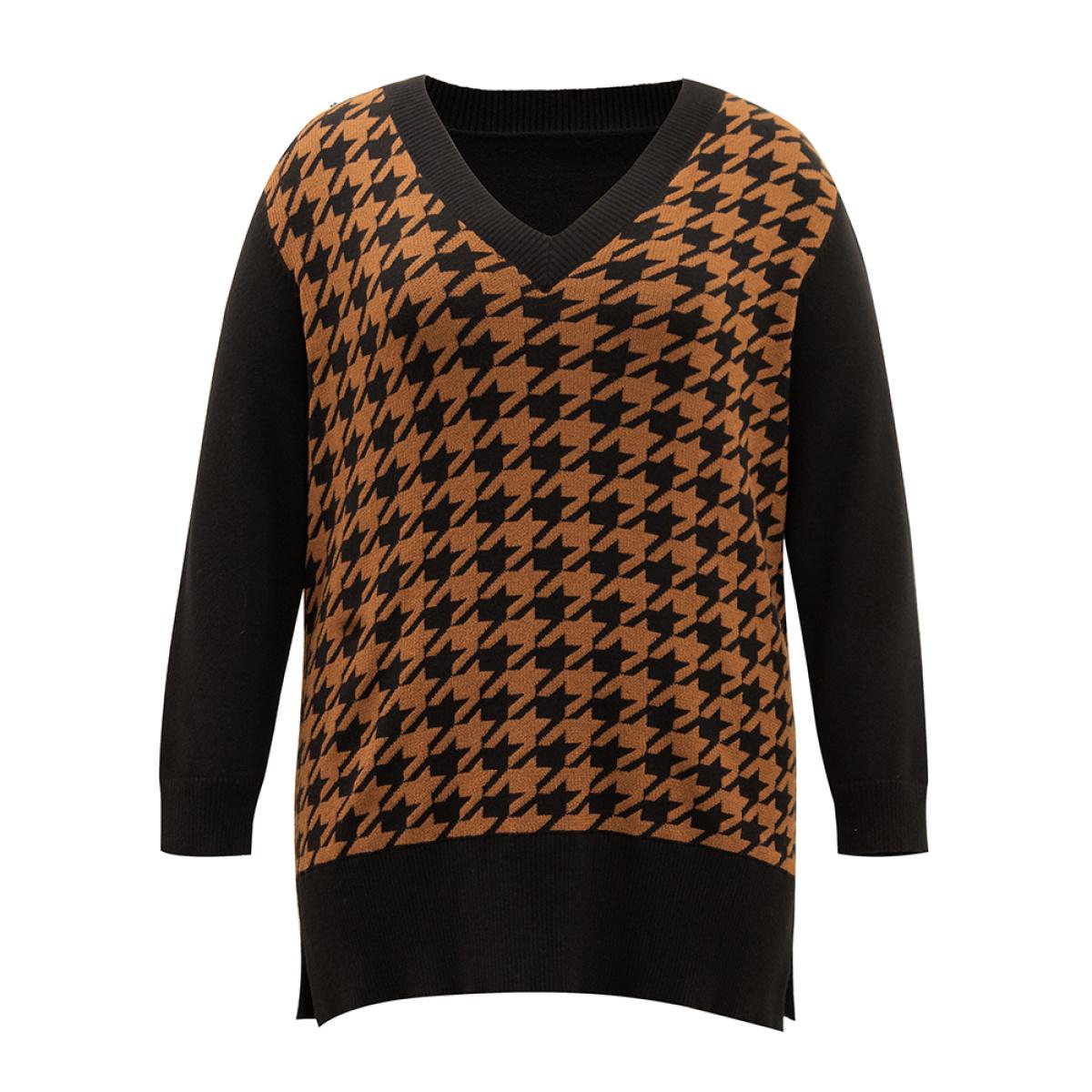 Plus Size Supersoft Essentials Houndstooth Patchwork Pullover Black Women Casual Loose Long Sleeve V-neck Dailywear Pullovers BloomChic 30/6X Product Image