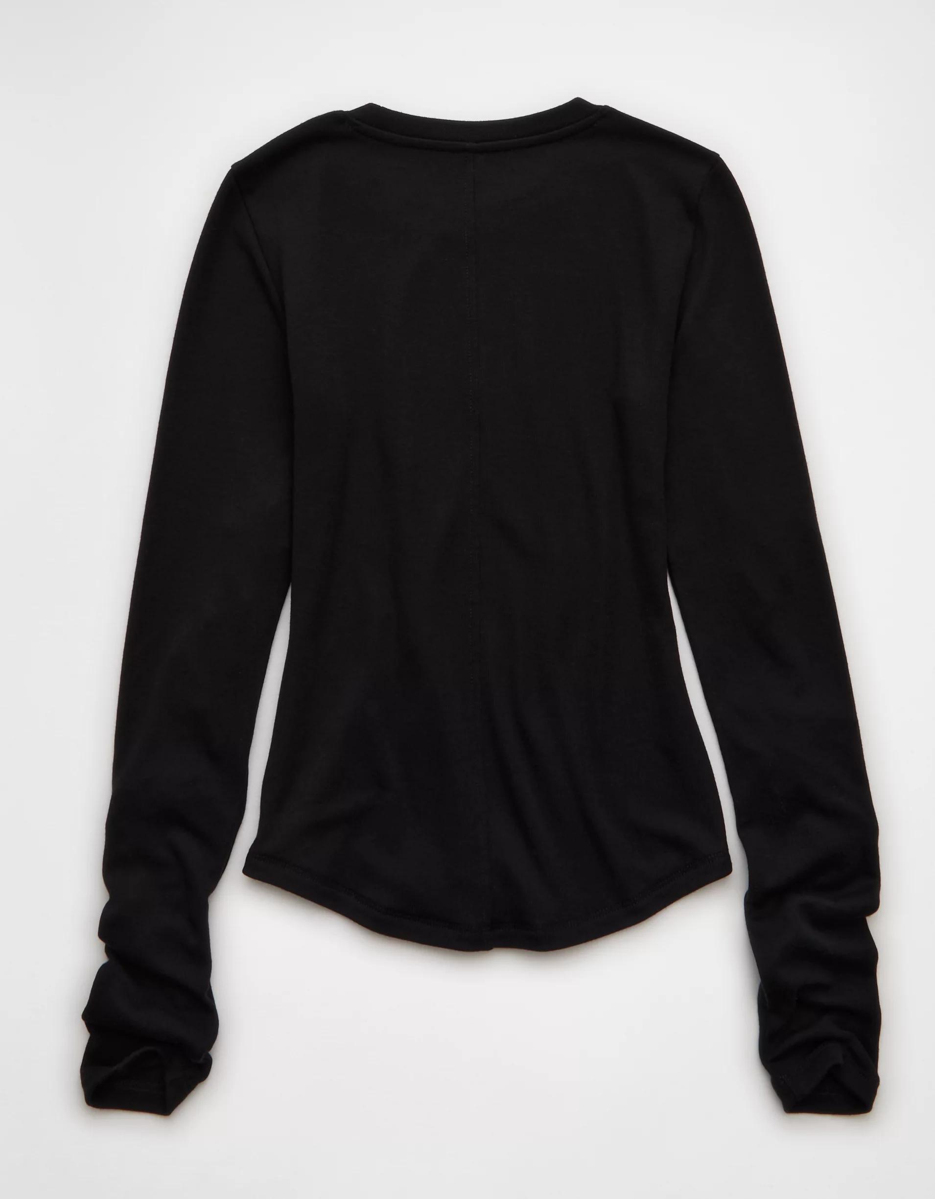 AE Long Sleeve Cozy Crewneck T-Shirt Product Image