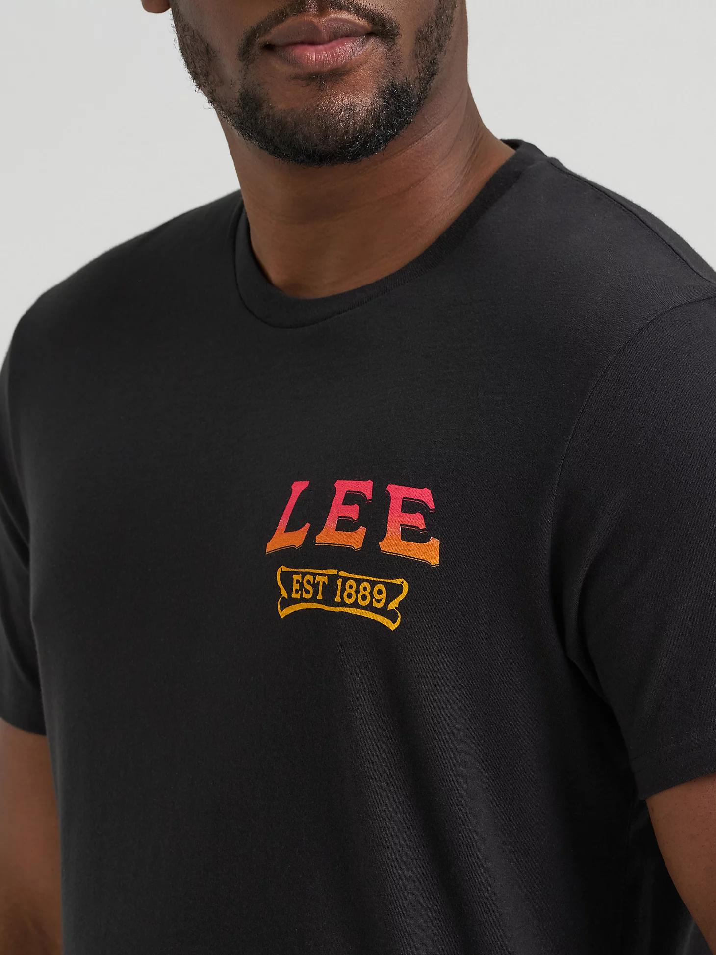 Men's Skull Graphic Tee | Men's Tops & Tees | Lee® Product Image