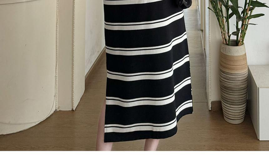 Maternity Short-Sleeve Round Neck Striped Midi T-Shirt Dress Product Image