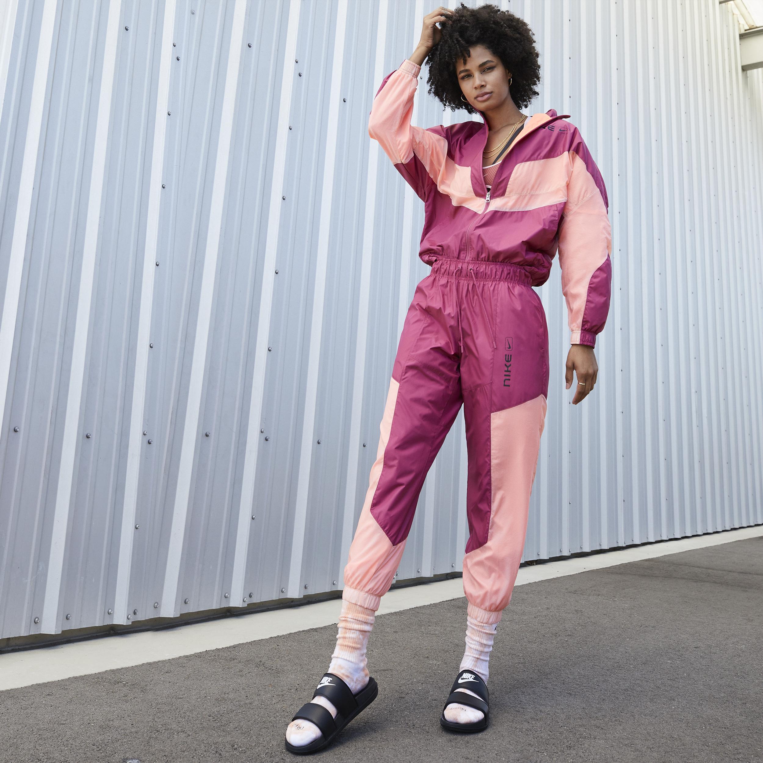 Nike Womens Offcourt Duo Slides | DC0496-001 Product Image