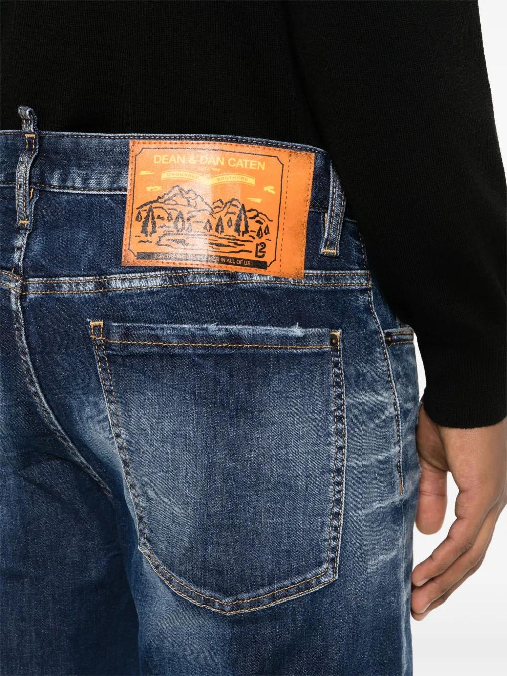 mid-rise straight-leg jeans Product Image