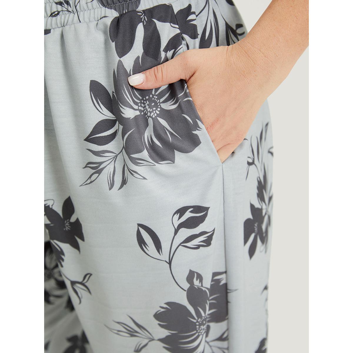 Silhouette Floral Print Pocket Elastic Waist Sweatpants DarkGray Plus Size Women Casual Everyday Elastic Waist 14-16/1X Bloomchic Product Image