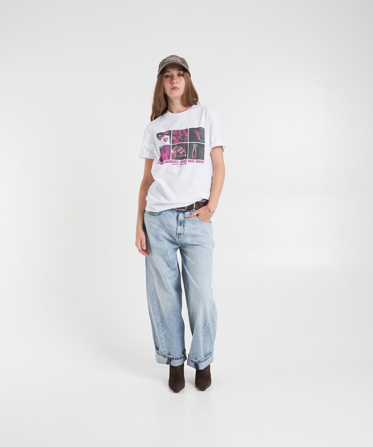 T-shirt 'Berries' Product Image