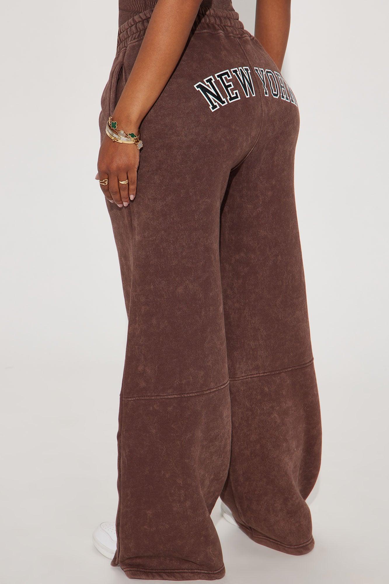 New York Washed Sweatpant - Brown Product Image