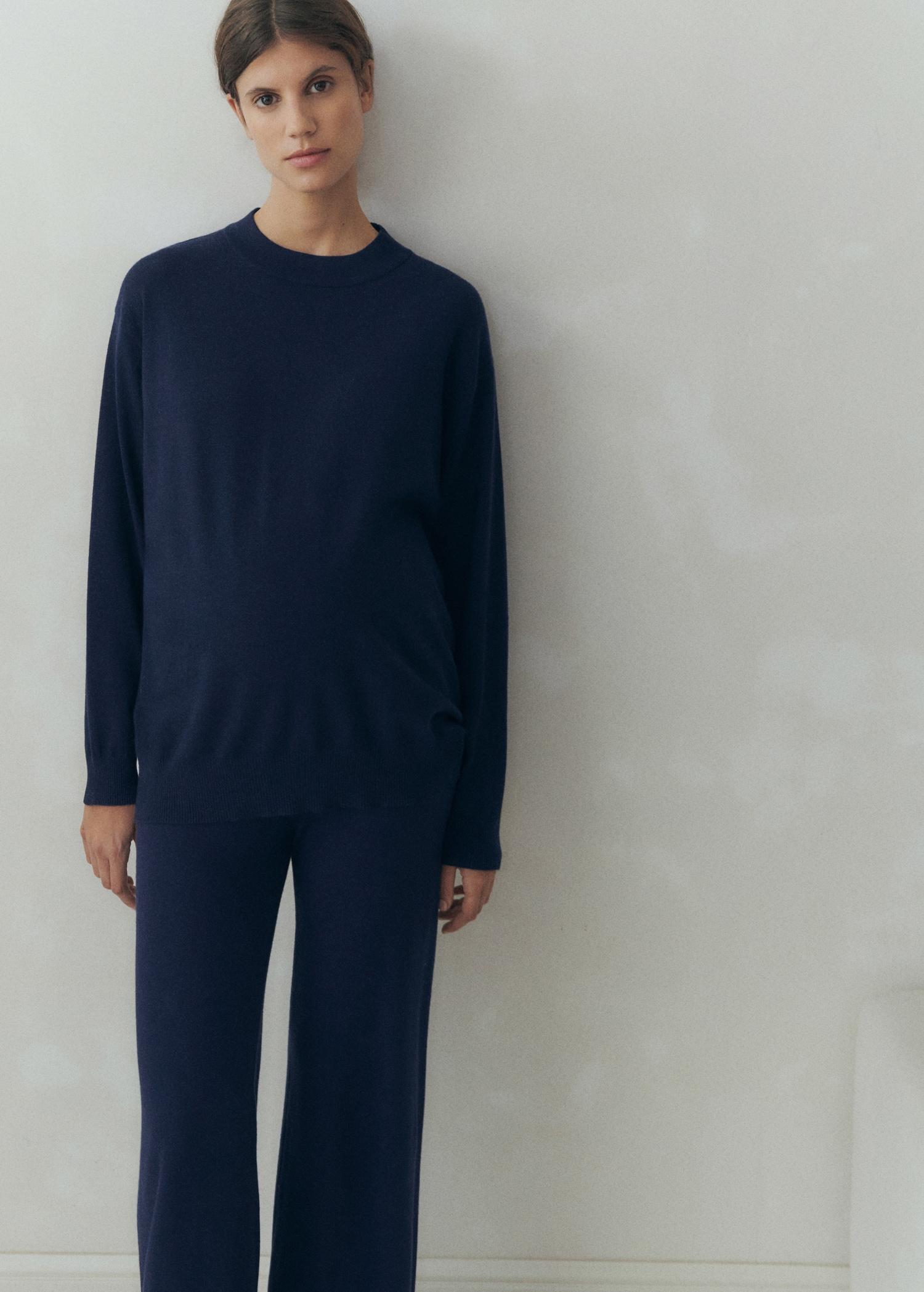 Round-neck knitted sweater - Women | MANGO USA Product Image