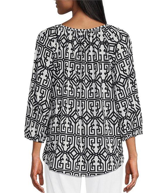 Multiples Knit Printed Split V-Neck 3/4 Raglan Sleeve Hi-Low Hem Peasant Top Product Image