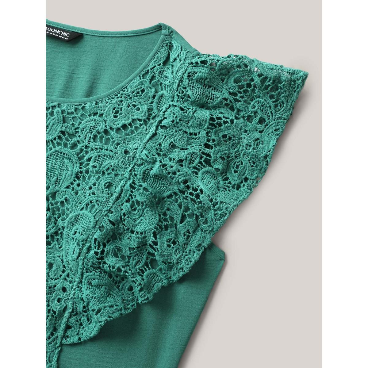 Plus Size Lace Pleated Ruffled Sleeve Midi Dress Emerald Women Round Neck Sleeveless Curvy BloomChic 22-24/3X Product Image