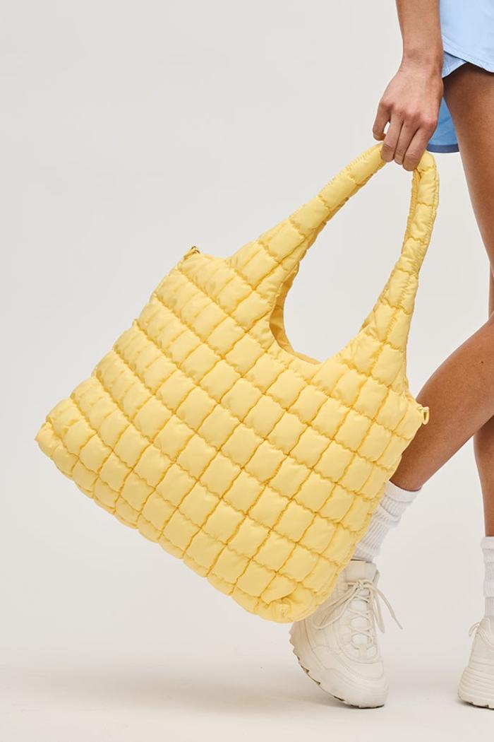 Elevate Hobo Product Image