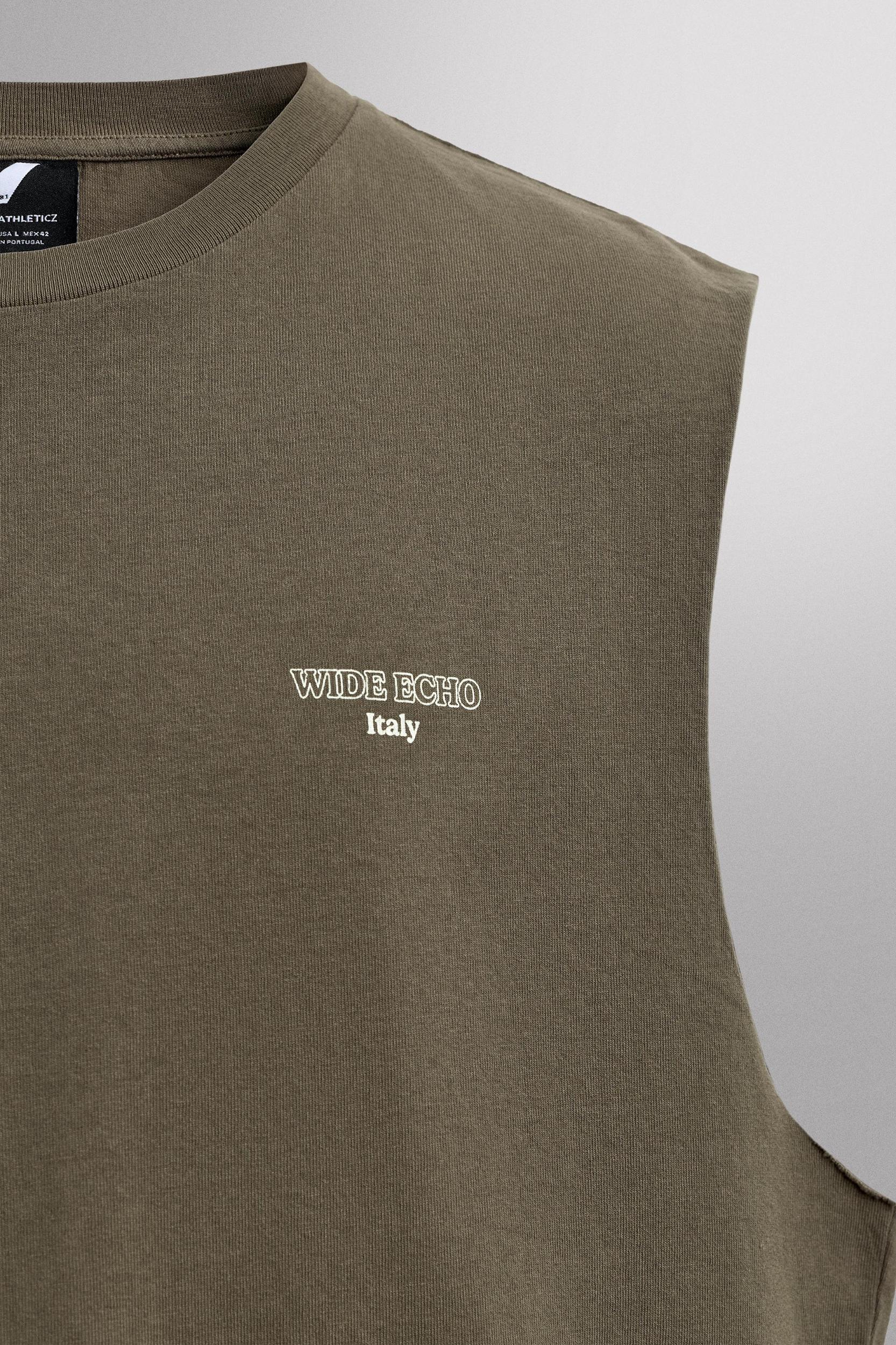 CONTRAST PRINT TANK TOP Product Image