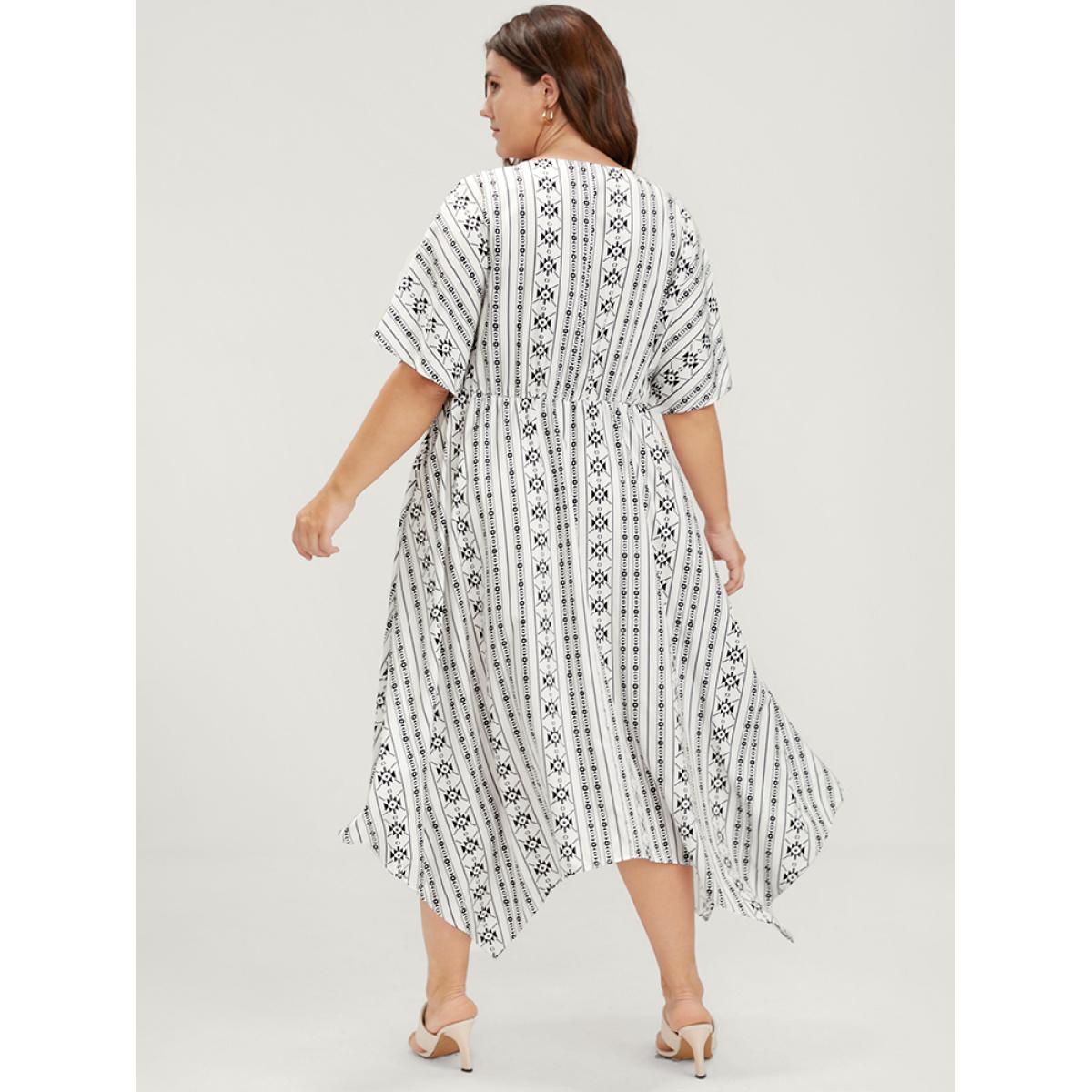 Plus Size Striped Dolman Sleeve Pocket Hanky Hem Dress White Women Vacation Elastic Waist V-neck Half Sleeve Curvy Midi Dress BloomChic 30/6X Product Image