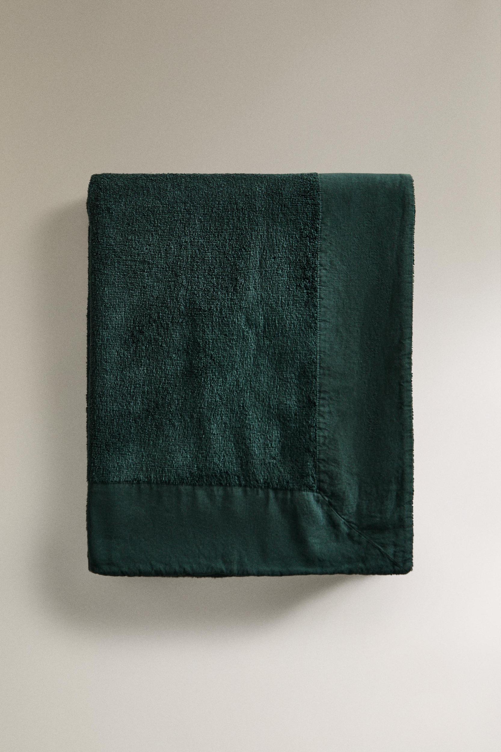 COTTON BEACH TOWEL WITH LINEN BORDER Product Image