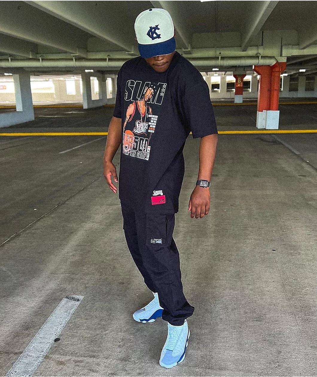 Mitchell & Ness Slam Magazine Iverson Cover Black T-Shirt Product Image