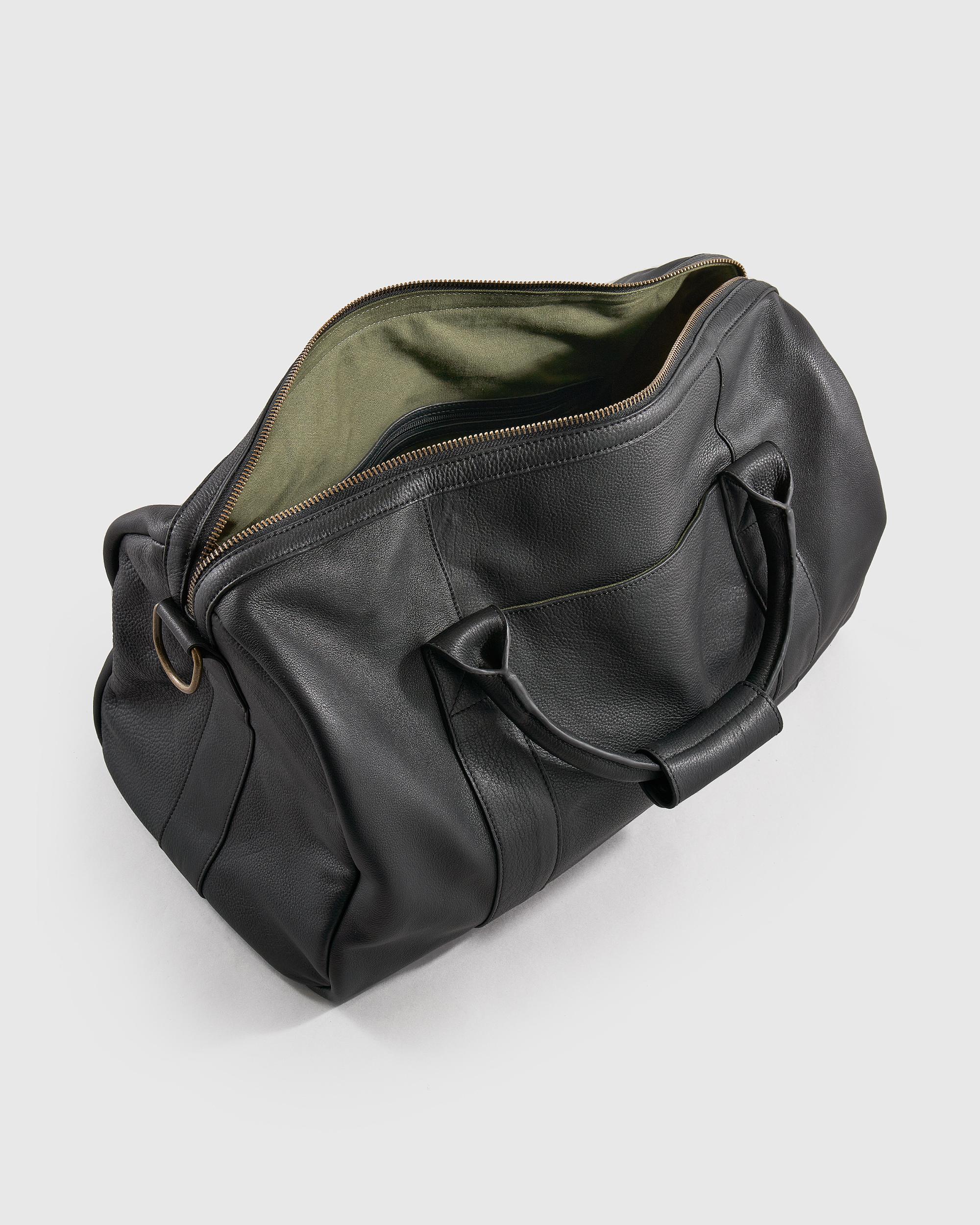 Quince | Men's Nappa Leather Duffle Bag in Black Product Image