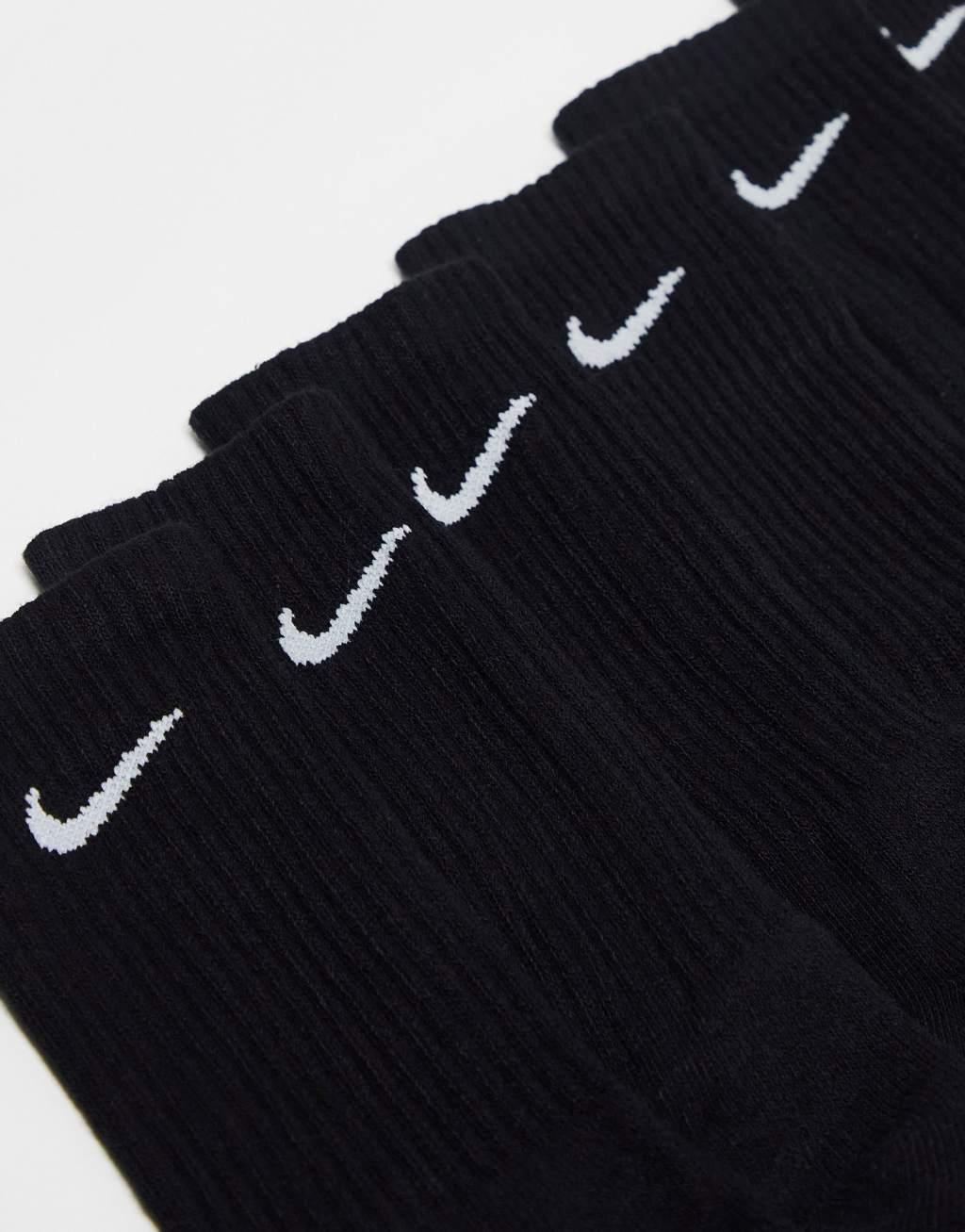 Nike Training Everyday Cushioned 6 pack crew sock in black Product Image