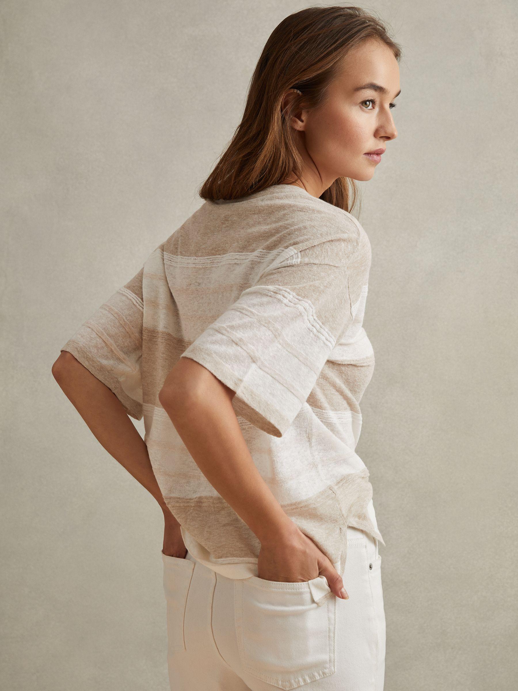 Knitted Crew Neck T-Shirt in Neutral/Ivory Product Image