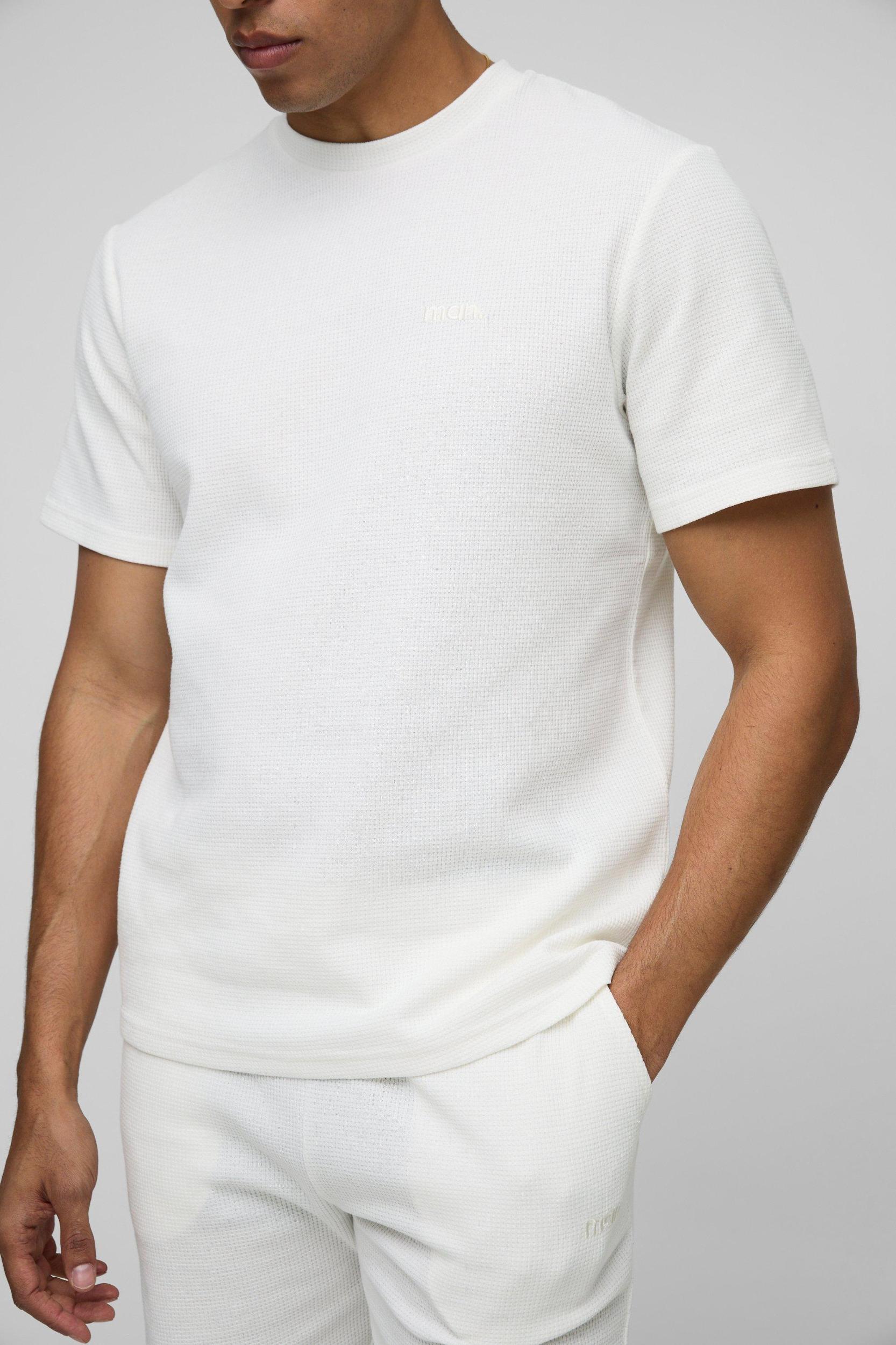 Regular Fit Man Waffle T-Shirt & Short Set | boohooMAN USA Product Image
