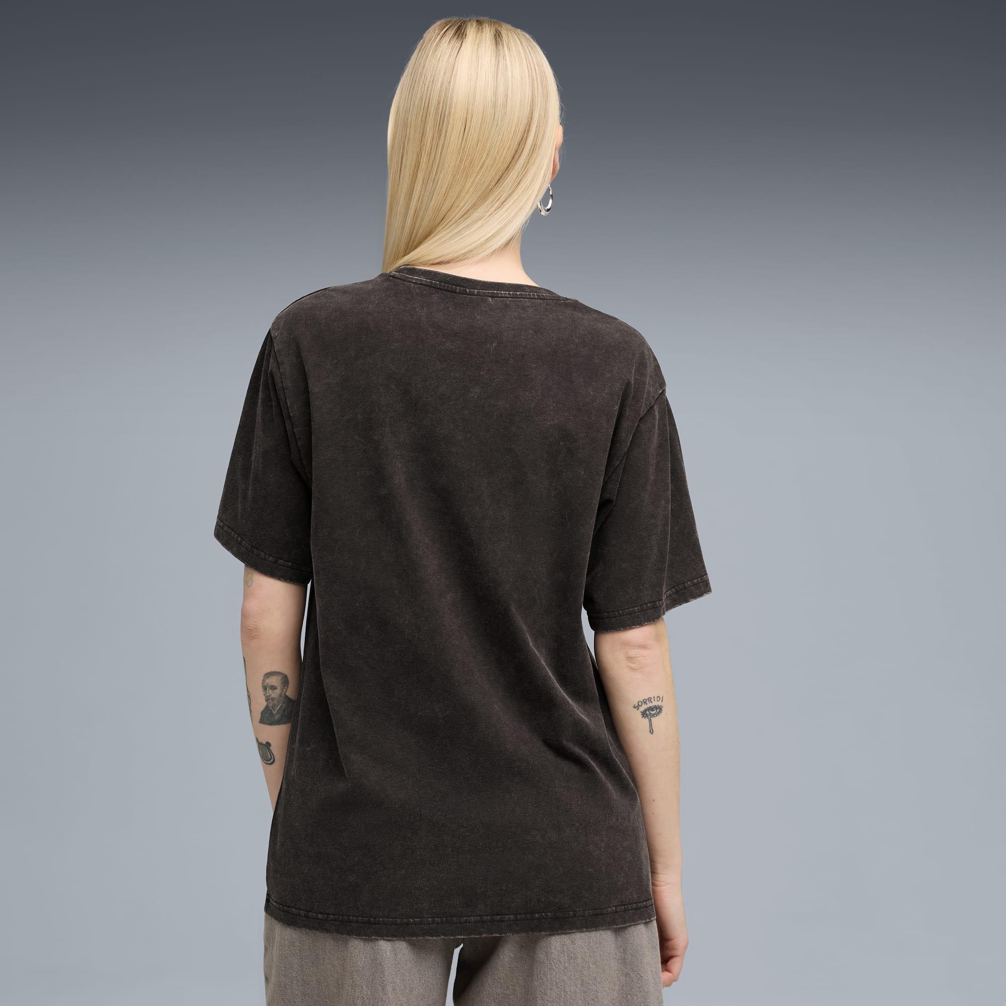 ESS ELEVATED Wash Tee Women Product Image