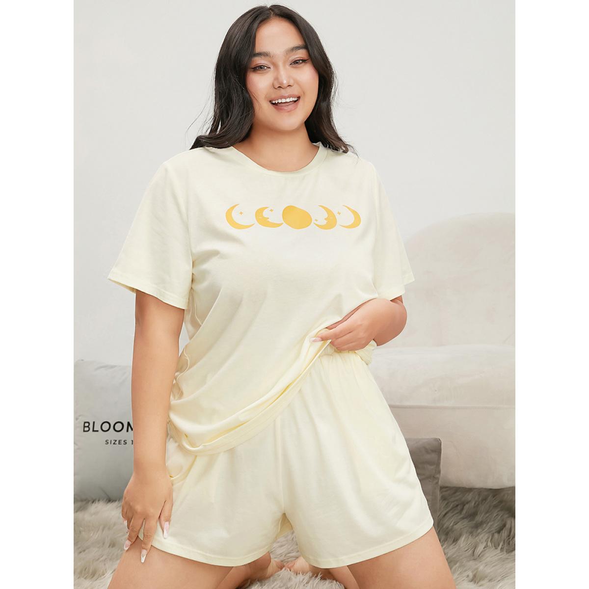 Plus Size Moon Print Elastic Waist Pocket Sleep Shorts Women Ivory Casual Star and moon Shoulderless Pocket Loungewear BloomChic 12/L Product Image