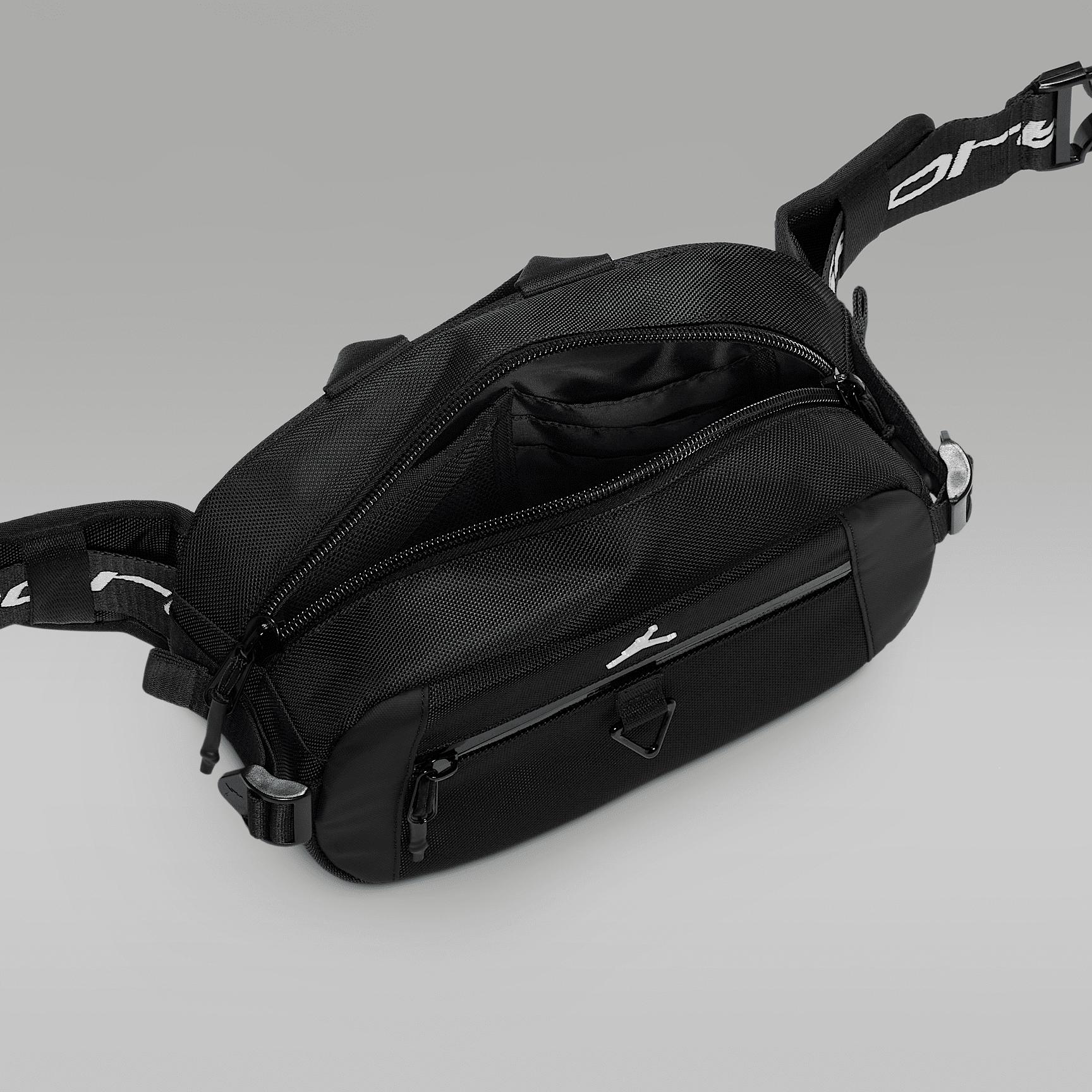 Jordan Sport Crossbody Bag (5L) Product Image