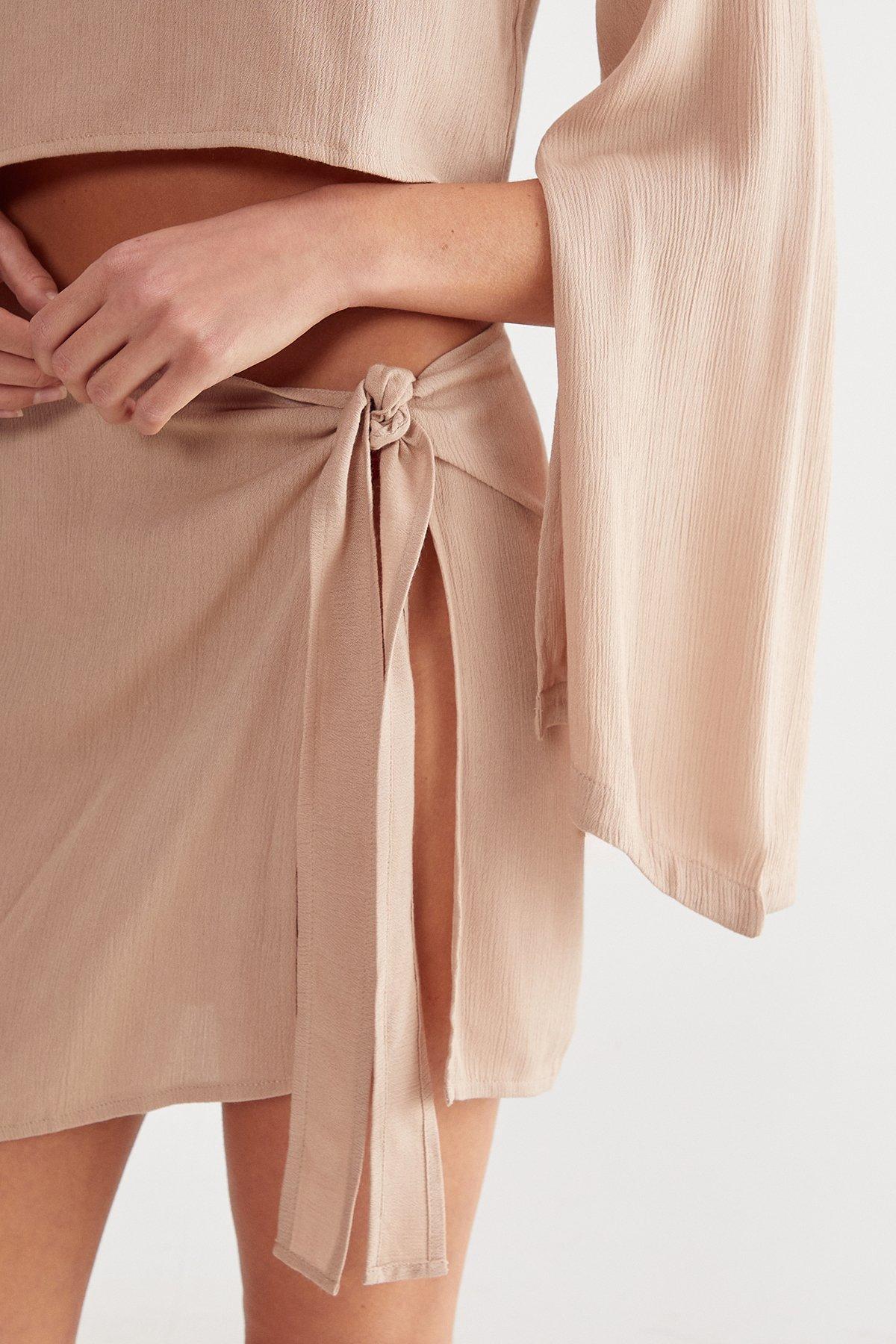 Dropped Shoulder Crop Top And Beach Sarong Set Product Image