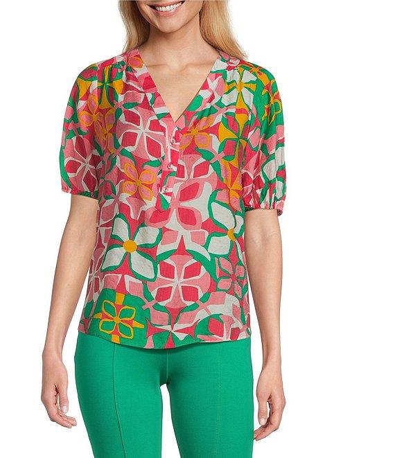 Slim Factor By Investments Julia Azalea Fashion Geo Print V-Neck Short Sleeve Top Product Image