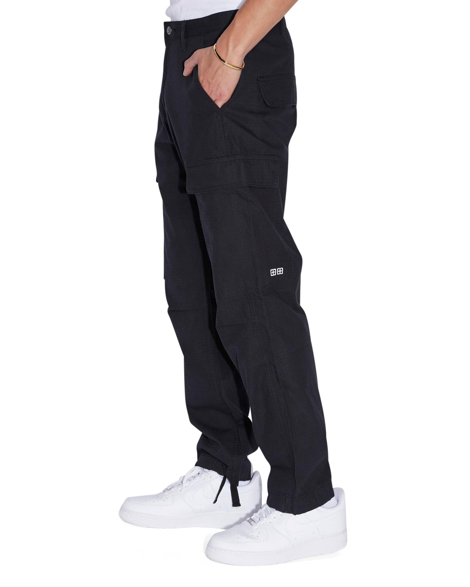 FUGITIVE CARGO PANT BLACK Male Product Image