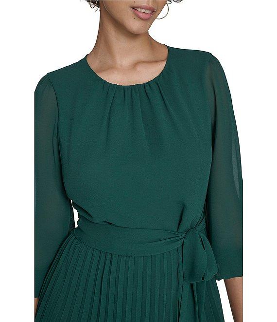 Jessica Howard Petite Size Chiffon Round Neck 3/4 Balloon Sleeve Pleated Midi Dress Product Image