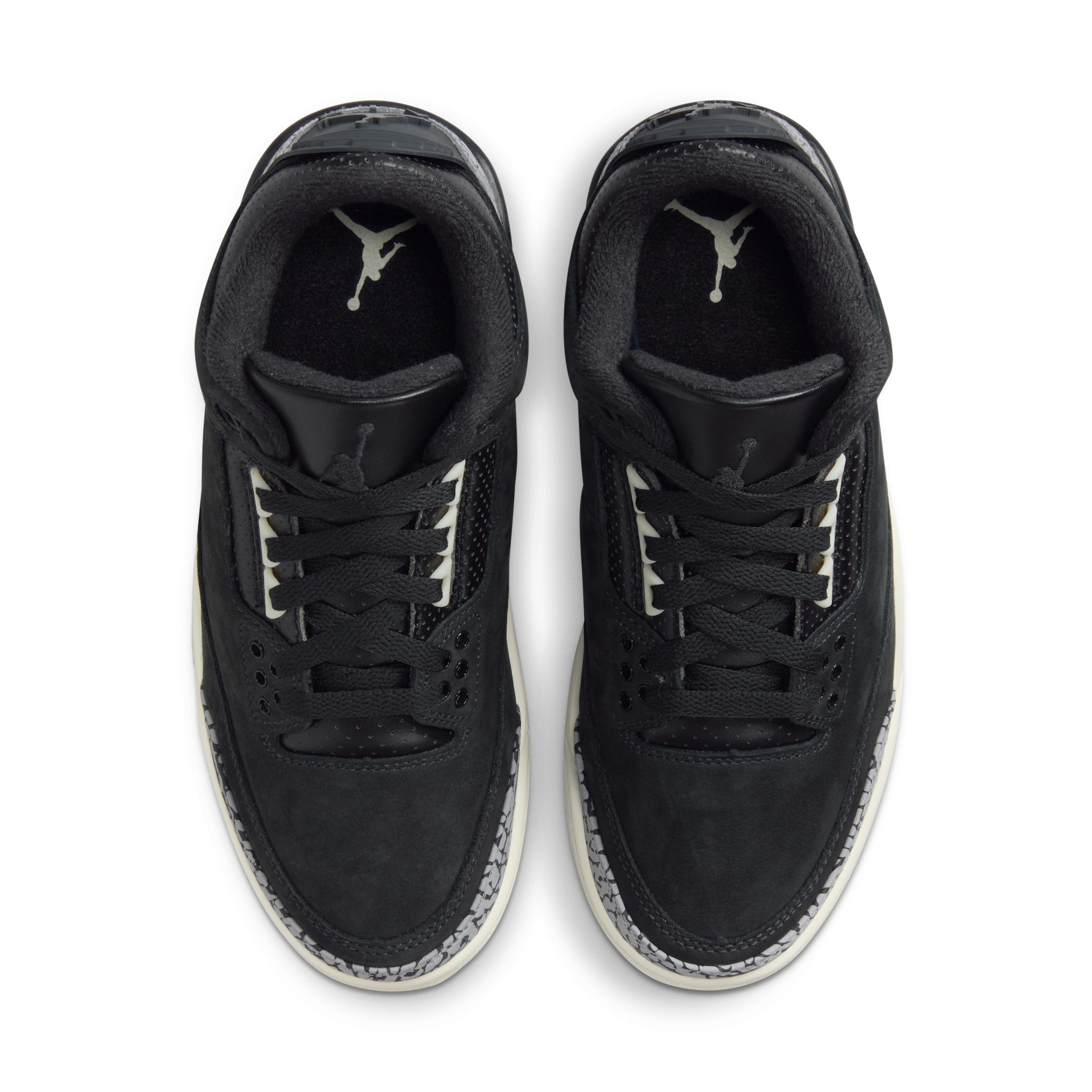 Women's Air Jordan 3 Retro Shoes Product Image