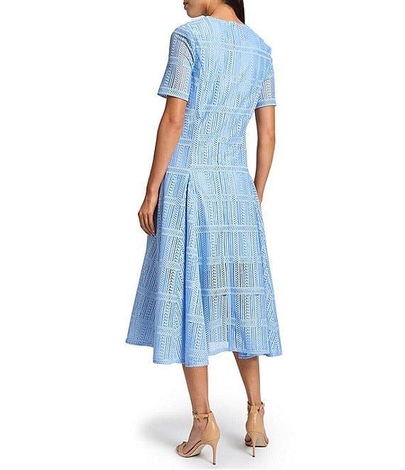 MISOOK Woven Lace Crew Neck Short Sleeve Fit-And-Flare Midi Dress Product Image