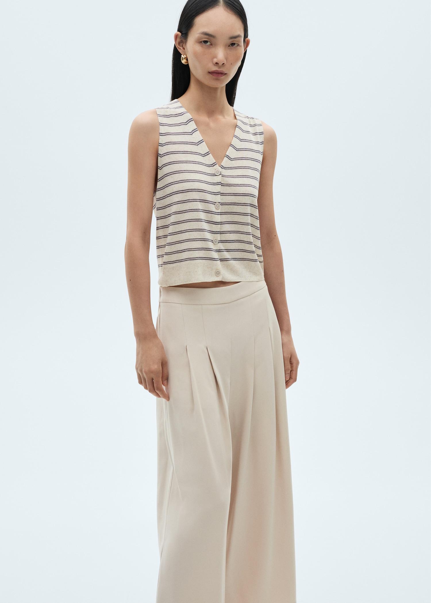 Wide-leg pleated pants - Women | MANGO USA Product Image
