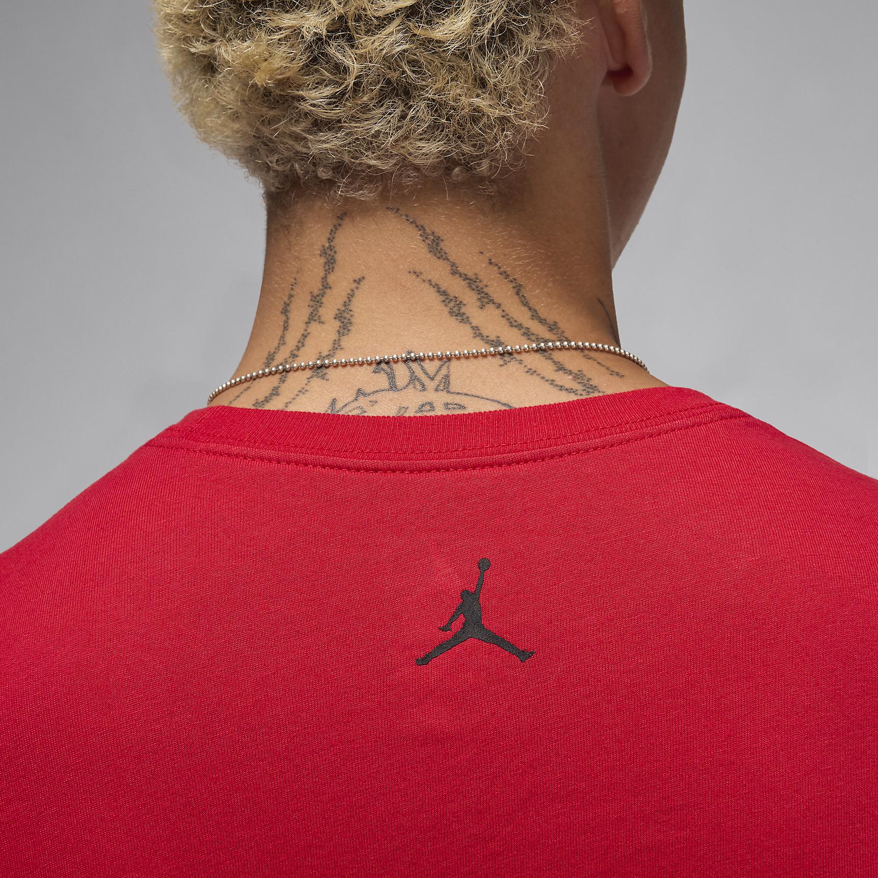 Jordan Sport Men's Dri-FIT T-Shirt Product Image