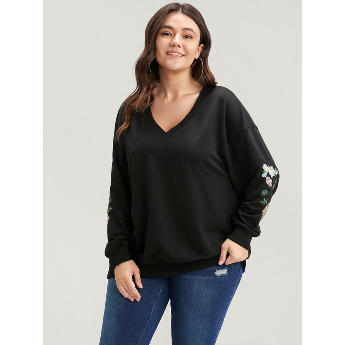 Plus Size Floral Embroidered V Neck Drop Shoulder Sweatshirt Women Black Casual Embroidered V-neck Dailywear Sweatshirts BloomChic 12/L Product Image