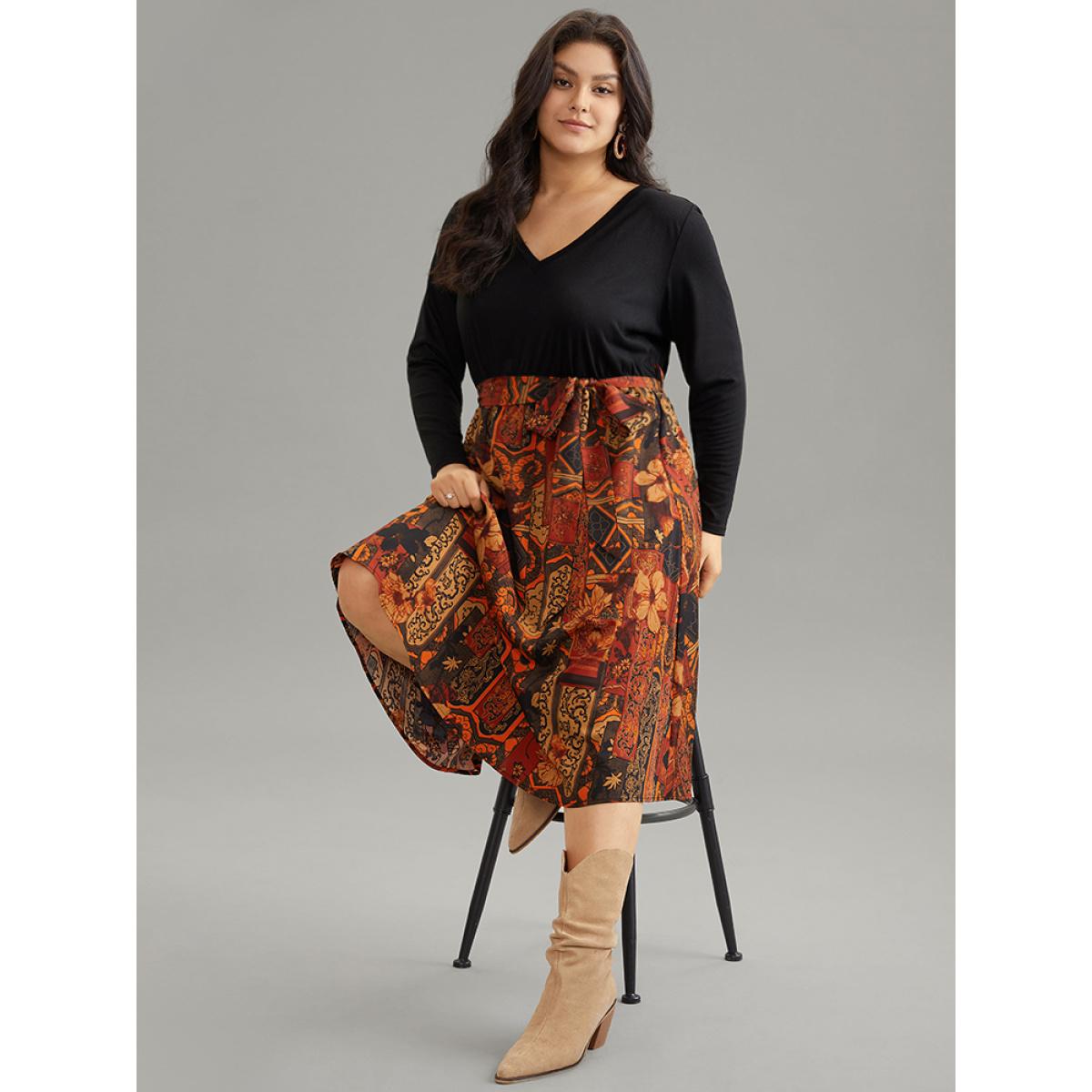 Plus Size Bandana Print V Neck Patchwork Pocket Dress Black Women Vacation Belted V-neck Long Sleeve Curvy Midi Dress BloomChic 10/M Product Image