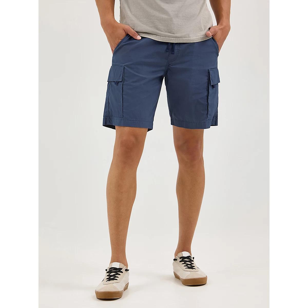 Men's Cargo Pull On Short in Prairie Sand Product Image